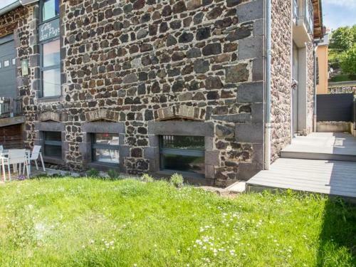 G�te N�bouzat, 4 Pi�ces, 6 Personnes - Fr-1-630-252