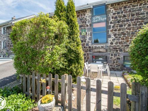 G�te N�bouzat, 4 Pi�ces, 6 Personnes - Fr-1-630-252