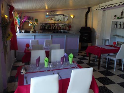 Hostal Auberge Des Garrigues