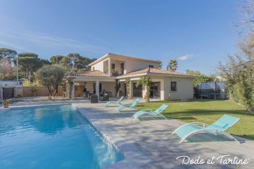 Stunning Villa 4 Bedroom With Pool - Dodo Et Tartine