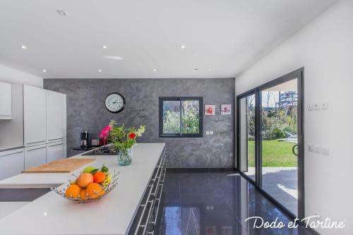 Stunning Villa 4 Bedroom With Pool - Dodo Et Tartine