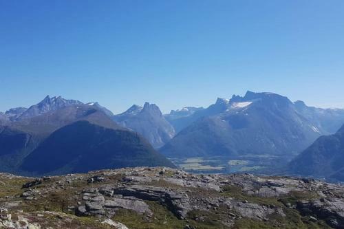 Apartamento I Hjerte Av �ndalsnes Sentrum