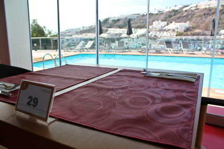 Hotel Servatur Casablanca Suites & Spa
