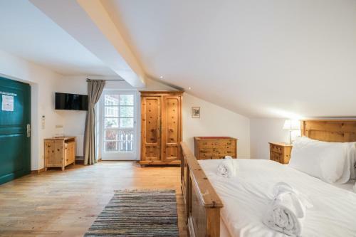 Hotel Dolomitenhof & Chalet Alte Post