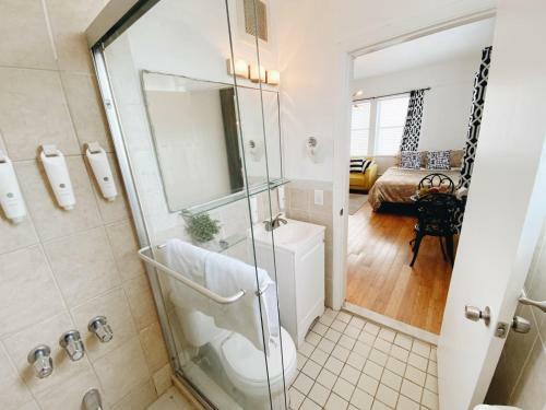 Aparthotel Nine20 Collins Apartments By Lowkl