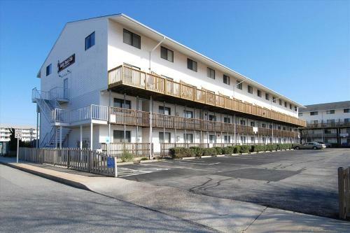 Hotel Jockey Beach Club 364