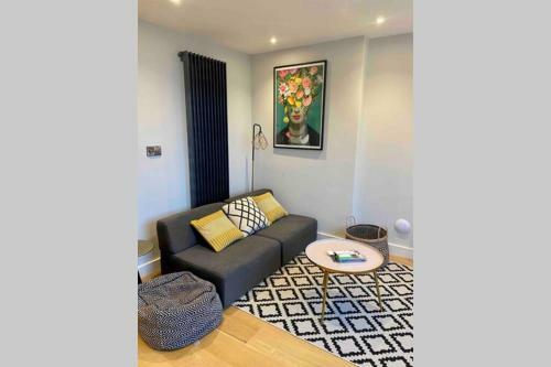 Beachside Apartment In The Centre Of Town