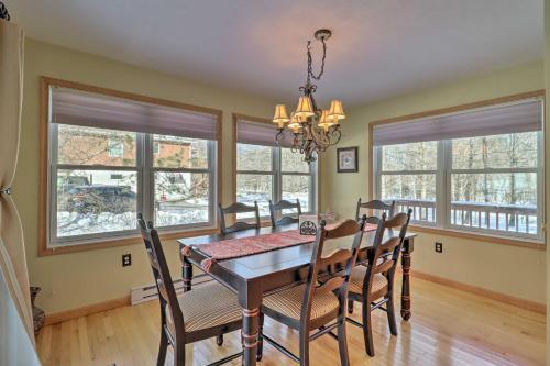 Albrightsville Home With Huge Deck, Pool Access
