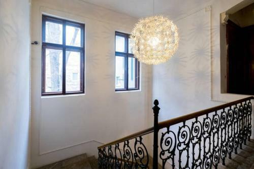 Lella Apartment - Pedestrian Zone & Charming Balcony