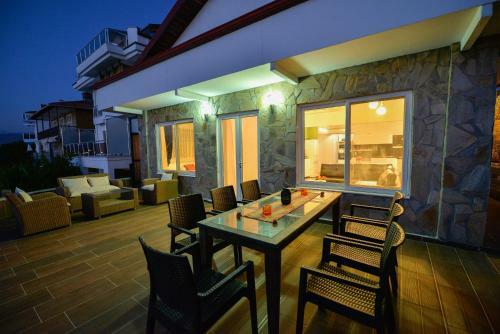 Villa Nilada & Sea Wonders