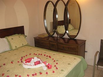 Hotel Executive Shaw Park Guest House
