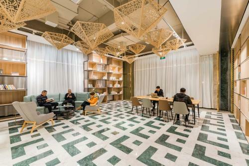 Atour Hotel (tongxiang Zhenxing Road)