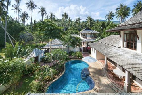 4 Bedroom Pool Villa 1 ~ 30 Seconds Walk To Beach