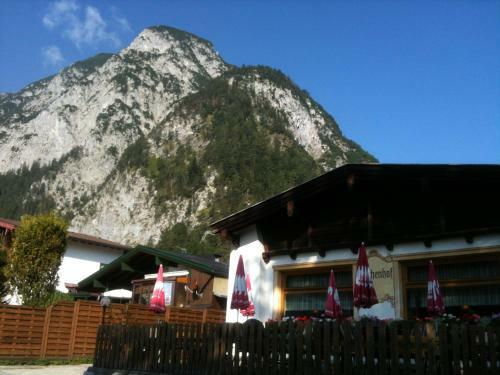 Bed & Breakfast Pension L�rchenhof