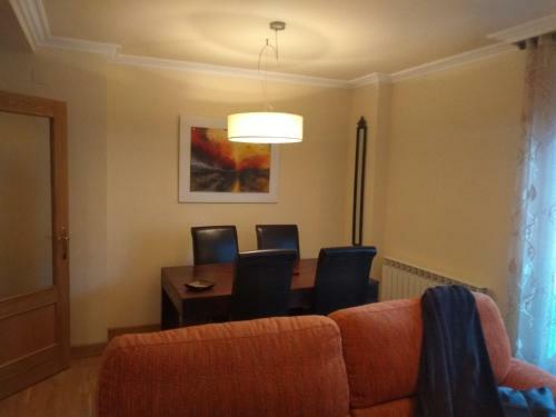 Apartamento Piso 2� En Calle Navarra
