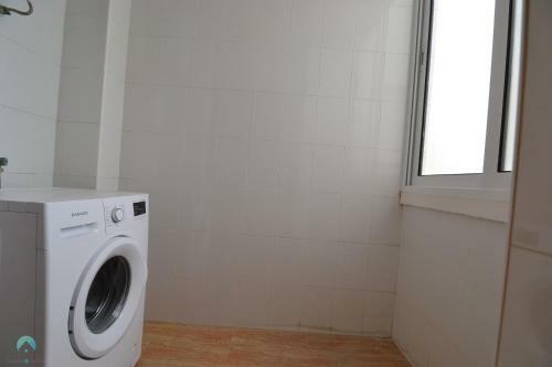 2 Bedroom Apartment With Pool And Beach