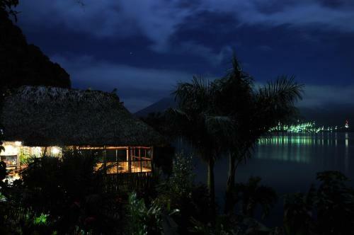 Hotel & Restaurant Jinava Bay