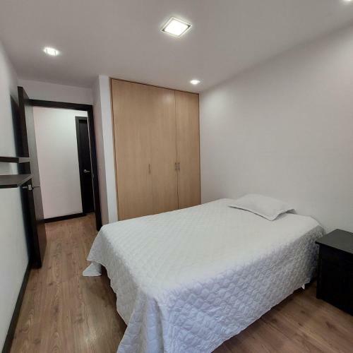 Apartamento Departamento Cerca Del Parque De La Carolina