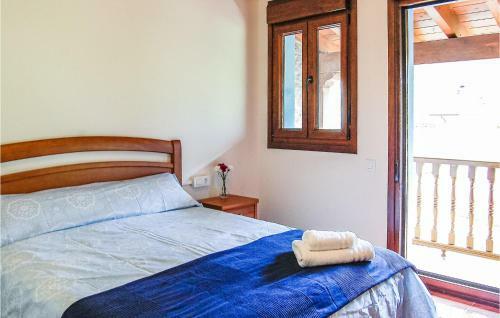Nice Home In Llanes With 6 Bedrooms