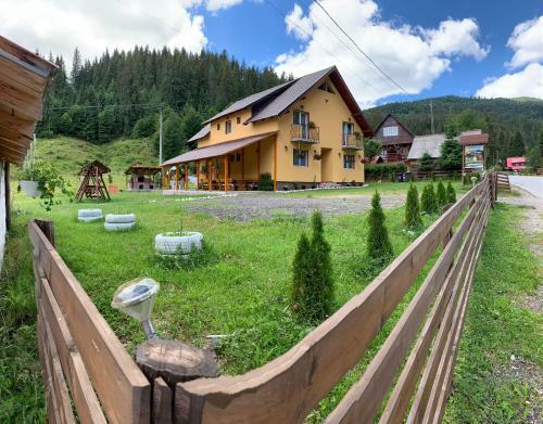 Hostal Casa Natalia Raisa Arie?eni