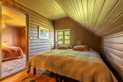 Villa Borgv�g - A Unique Seafront Villa In The Heart Of Lofoten