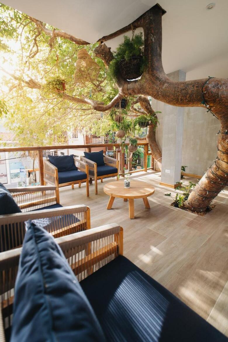 The Beach House Boutique Hotel