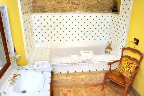 Hostal Ch�teau De Jonqui�res - Narbonne