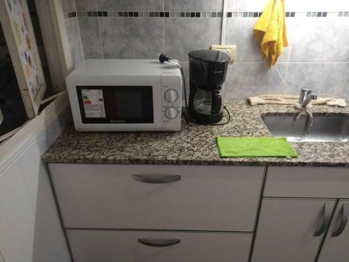 Apartamento Hermoso Dpto Centrico, A 5 Cuadras De Av. Alem