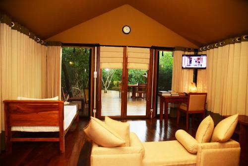 Hotel King Reach Yala Wild
