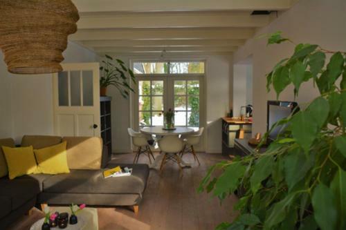 Bed & Breakfast Devilla Rijs