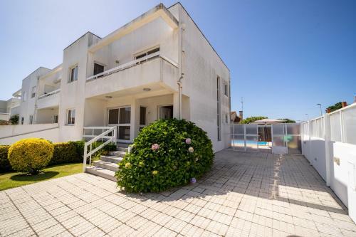 Marinhas - Moradia V4 Com Piscina E Pr�ximo Da Praia - Esposende