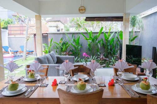Villa Akmali Berawa - 3 Bedrooms