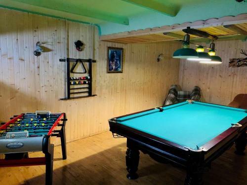 Hostal ???????????