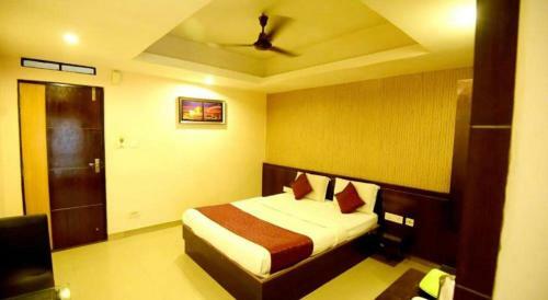 Hotel Shastri Paradise