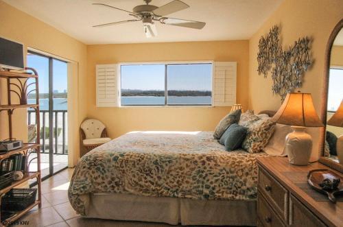 Carlos Pointe 421 By Kathy Nesbit Vacations
