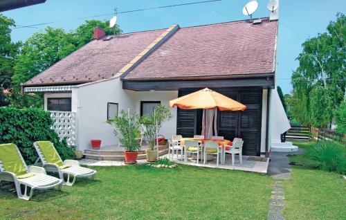 Holiday Home Pet�fi Utca-balatonfenyves