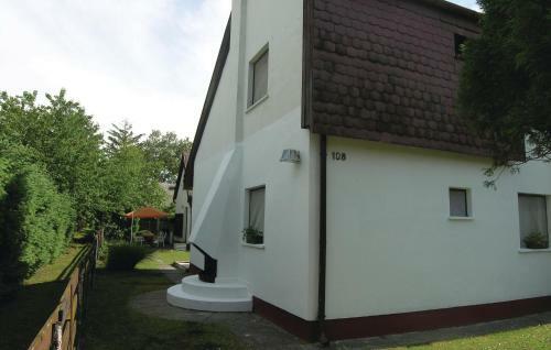 Holiday Home Pet�fi Utca-balatonfenyves