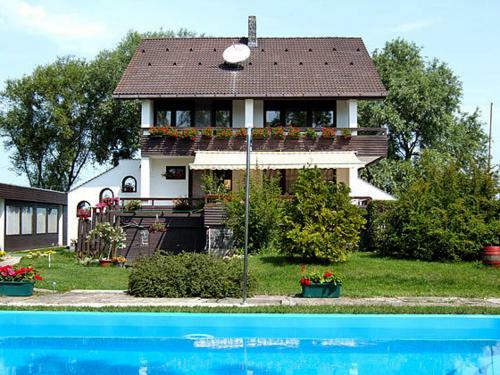 Bed & Breakfast P�ter Panzi�