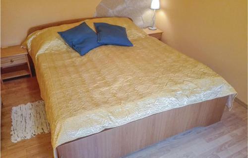 Holiday Home Balatonfenyves 40