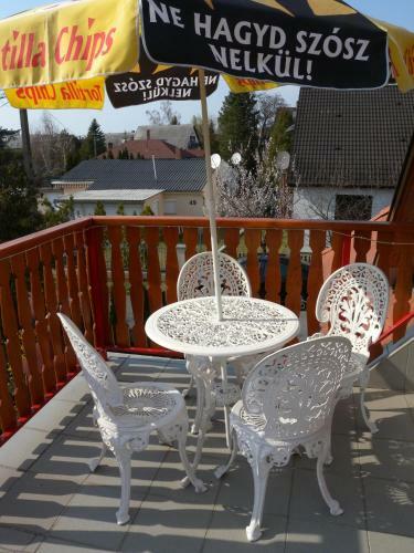 Apartment Balatonfenyves 4