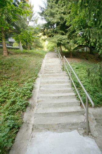 Harangvir�g 36 Fah�z