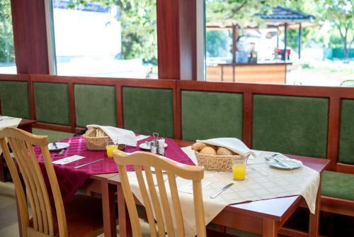 Szindb�d Wellness Hotel