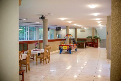 Szindb�d Wellness Hotel