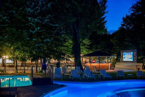 Szindb�d Wellness Hotel