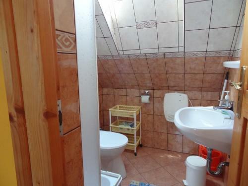 Hostal Zsoli Vend�gh�z