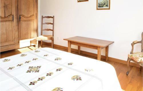 Holiday Home La Maringote