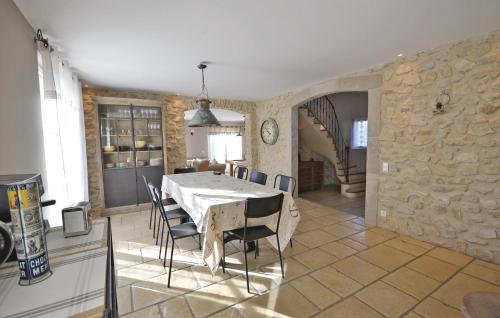 Holiday Home Loriol Sur Dr�me 40