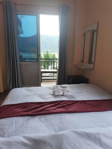 Hotel The Eagle Zone