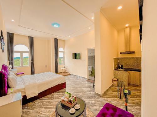 Shin Village Hotel