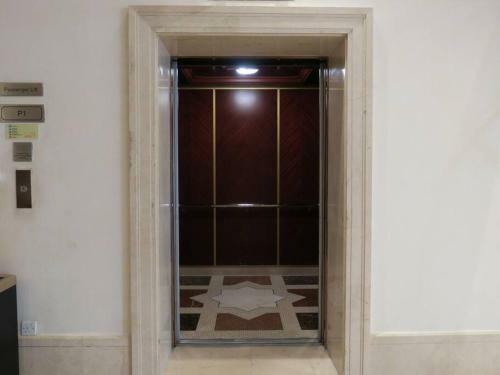 Lovely 1 Bed Served Apartment With Pool